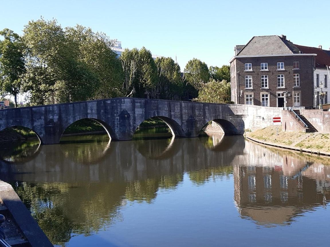 Roermond Uniek Stadspand, Compleet Woonhuis Zewnętrze zdjęcie