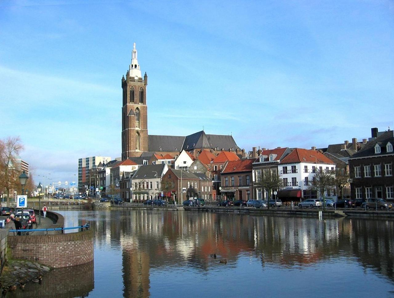 Roermond Uniek Stadspand, Compleet Woonhuis Zewnętrze zdjęcie